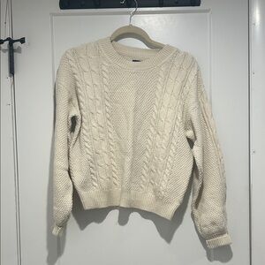 GAP Cream Cable Knit Sweater
